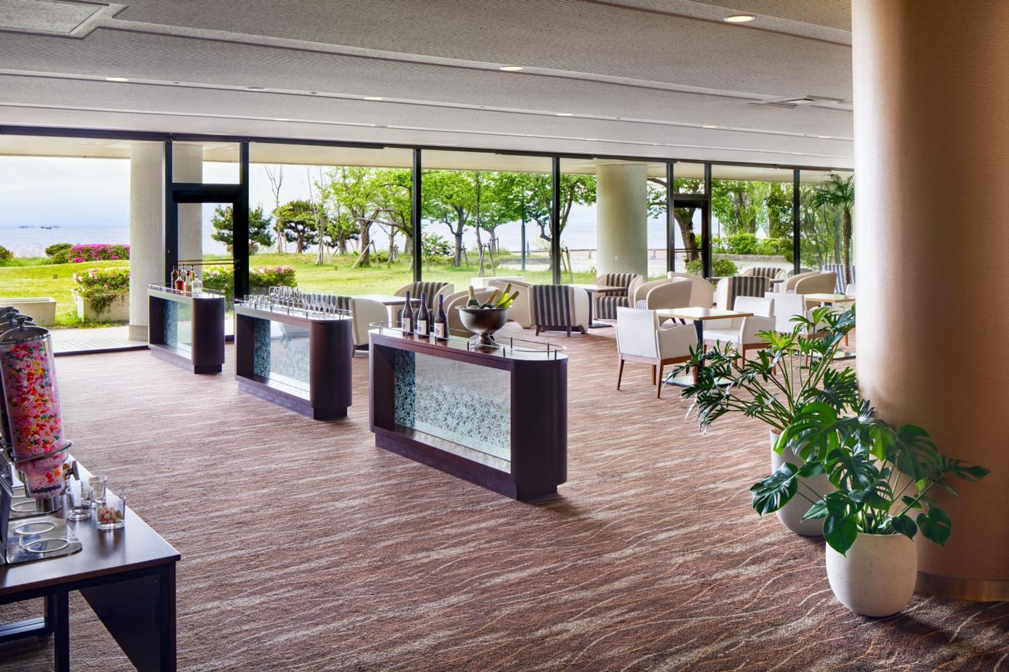 Grand Mercure Lake Biwa Resort & Spa Нагахама Екстериор снимка