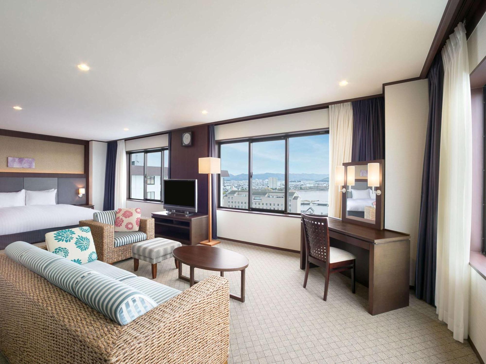 Grand Mercure Lake Biwa Resort & Spa Нагахама Екстериор снимка