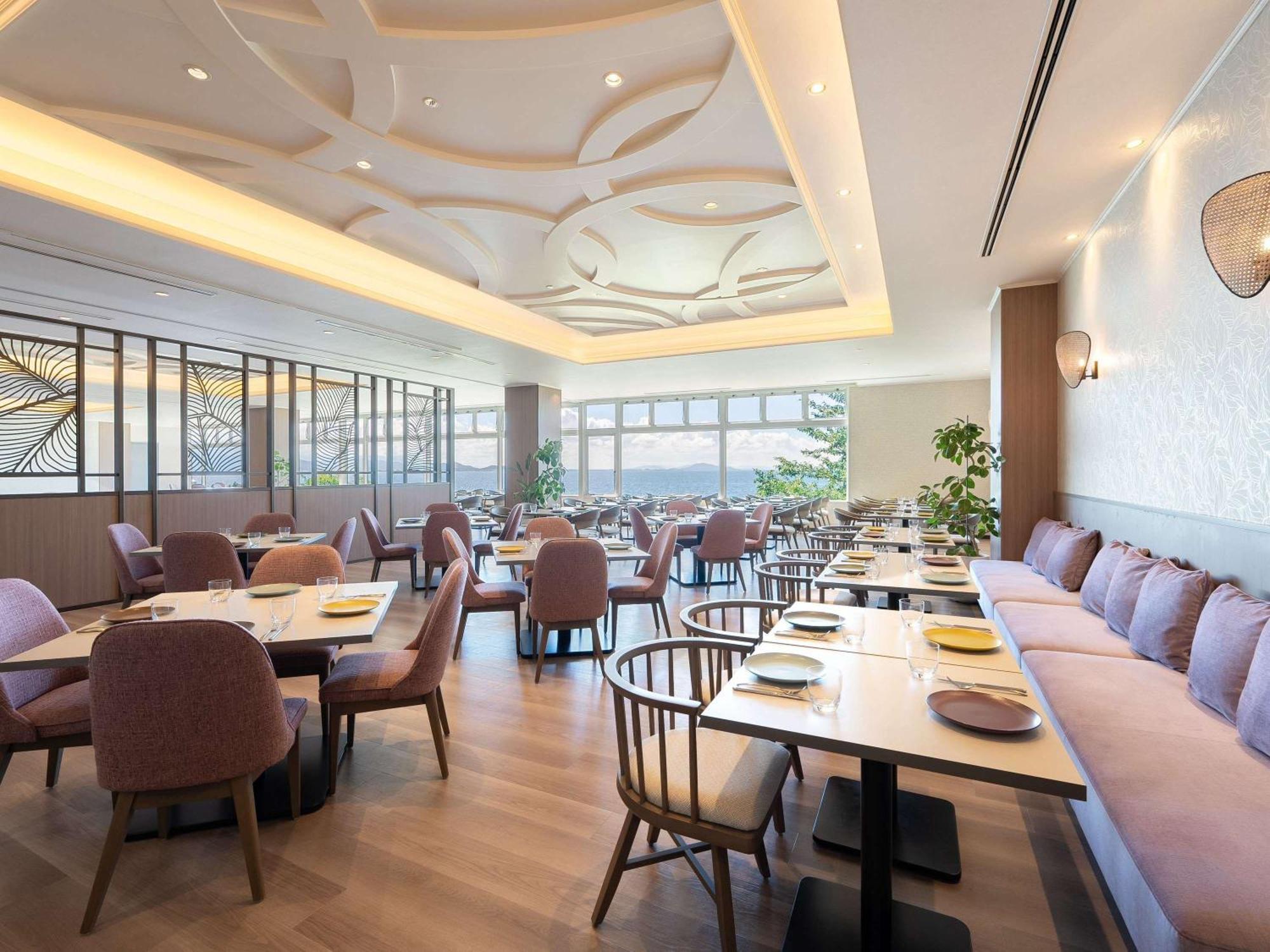 Grand Mercure Lake Biwa Resort & Spa Нагахама Екстериор снимка
